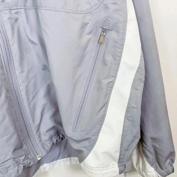 The North Face Men's Flight Series Light Weight Windbreaker Jacket - Picture 8 of 16